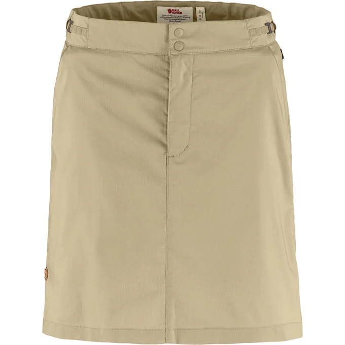 Billede af Fjällräven Abisko Hike Skort Fossil 36 hos Outdoor i Centrum