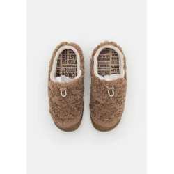 Keen Howser Lady III Slider