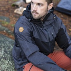 Pinewood Hybrid Extreme Jakke M