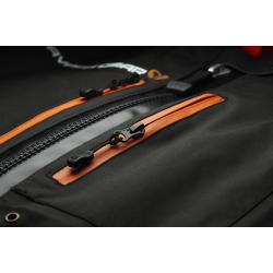 Savage Gear SG8 Zip Waders Stocking